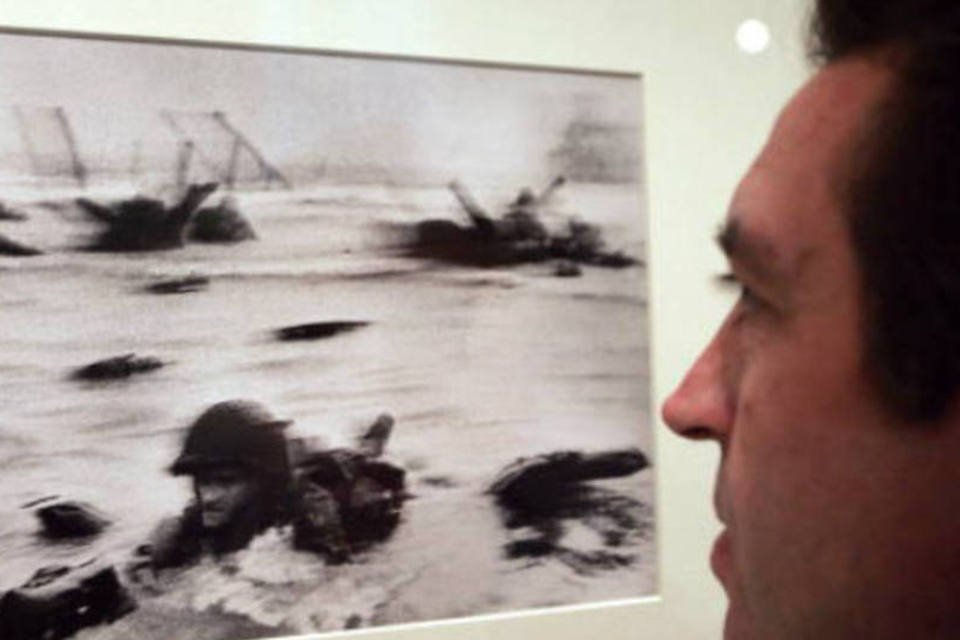 Exposição traz fotos inéditas de Robert Capa