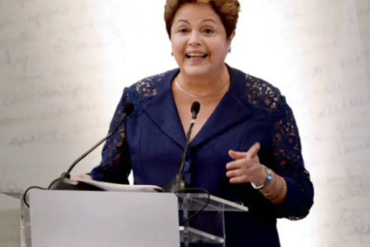 
	Dilma durante discurso:&nbsp;&ldquo;&eacute; muito bom o Congresso aprovar o Or&ccedil;amento. Mostra um Congresso funcionando&quot;, disse
 (Getty Images)
