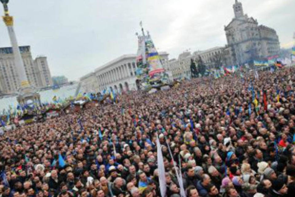 Deputados governistas ucranianos querem reforma ministerial