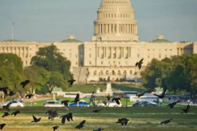 
	Vista do pr&eacute;dio do Capit&oacute;lio, em Washington: n&atilde;o houve tiros durante o incidente
 (Mladen Antonov/AFP)