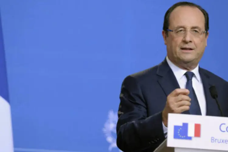
	Fran&ccedil;ois Hollande: presidente da Fran&atilde; chegar&aacute; ao Brasil acompanhado por oito ministros e por representantes de 50 empresas francesas, que explorar&atilde;o novas oportunidades aqui
 (Laurent Dubrule/Reuters)