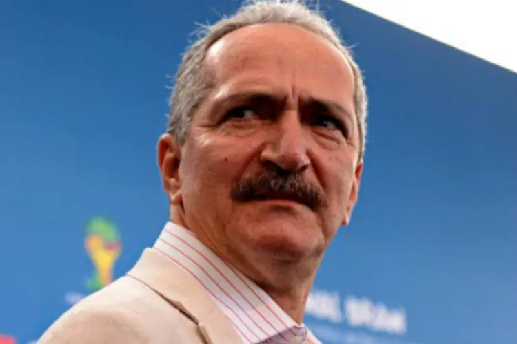 O ministro do Esporte, Aldo Rebelo: "os responsáveis devem ser identificados e punidos" diz a nota oficial de repúdio do ministro (Getty Images)