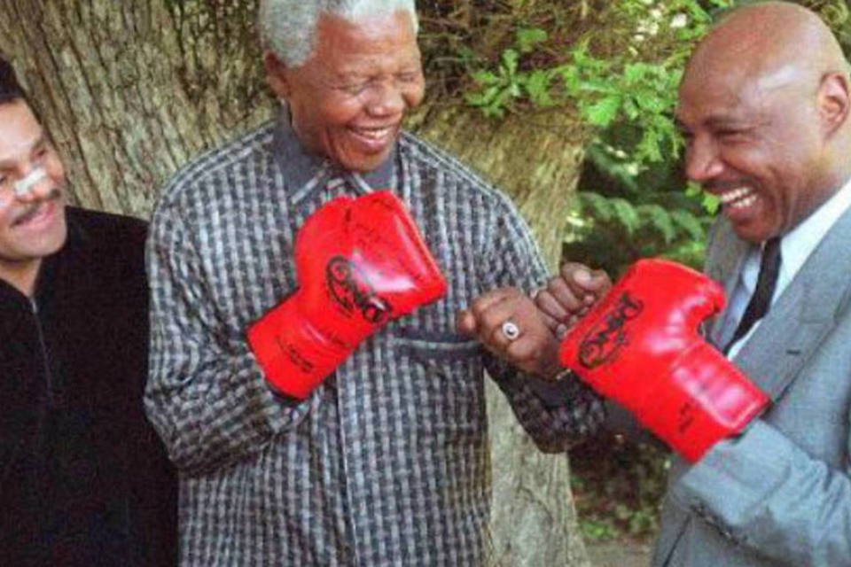 Mandela, o boxeador que nocauteou o apartheid