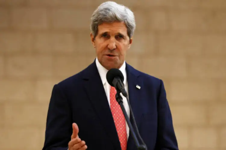 
	John Kerry: secret&aacute;rio de Estado americano criticou &quot;os pessimistas que se equivocam ao acreditar que a paz nesta regi&atilde;o &eacute; um objetivo imposs&iacute;vel&quot;
 (Mohamad Torokman/Reuters)