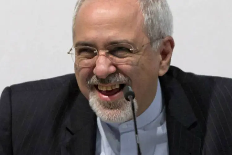 
	Mohammad Javad Zarif, ministro iraniano das Rela&ccedil;&otilde;es Exteriores:&nbsp;encarregado de neg&oacute;cios brit&acirc;nico&nbsp;manteve reuni&otilde;es construtivas com Zarif
 (Carolyn Kaster/Pool/Reuters)