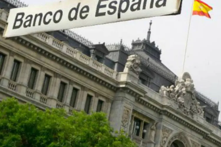 
	Banco da Espanha: a Espanha tem dois grandes desequil&iacute;brios: o desemprego, que &eacute; &quot;a fonte b&aacute;sica&quot; da crescente desigualdade, e sua posi&ccedil;&atilde;o financeira em rela&ccedil;&atilde;o ao exterior
 (Dominique Faget/AFP)