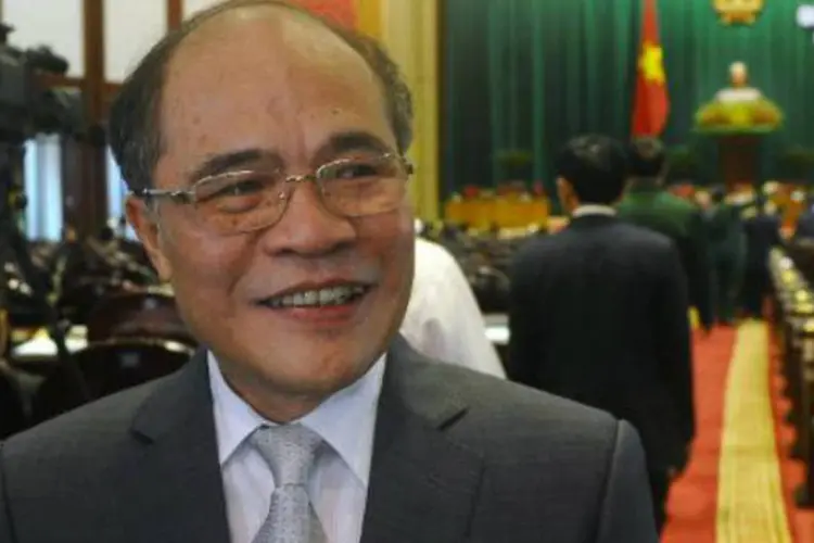 Nguyen Sinh Hung, presidente do parlamento unicameral do Vietnã: "é um momento histórico", afirmou (Hoang Dinh Nam/AFP)