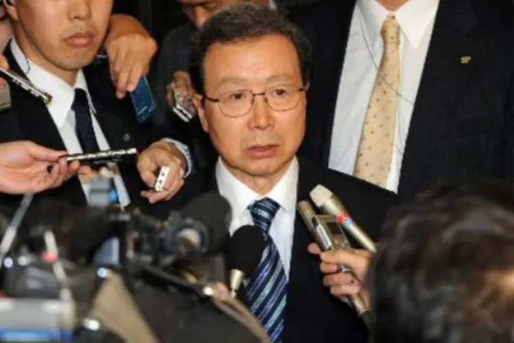 O embaixador chinês no Japão, Cheng Yonghua (c): Pequim anunciou pouco depois que convocará o embaixador do Japão para expressar desaprovação (Toshifumi Kitamura/AFP)
