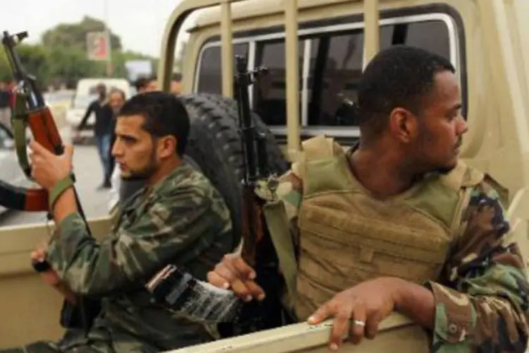 Soldados do exército líbio: comandante militar decretou estado de alerta e ordenou aos soldados que se reintegrem a suas unidades (Abdullah Doma/AFP)