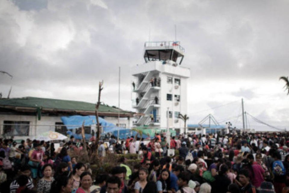 MSF diz que dividir ajuda nas Filipinas virou pesadelo