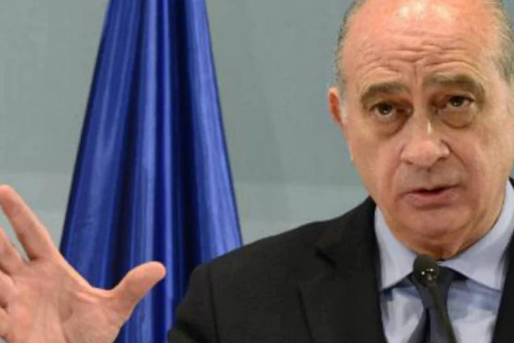 
	Jorge Fernandez Diaz: O ministro do interior afirma n&atilde;o haver espanh&oacute;is mortos no atentado da Tun&iacute;sia
 (Javier Soriano/AFP)