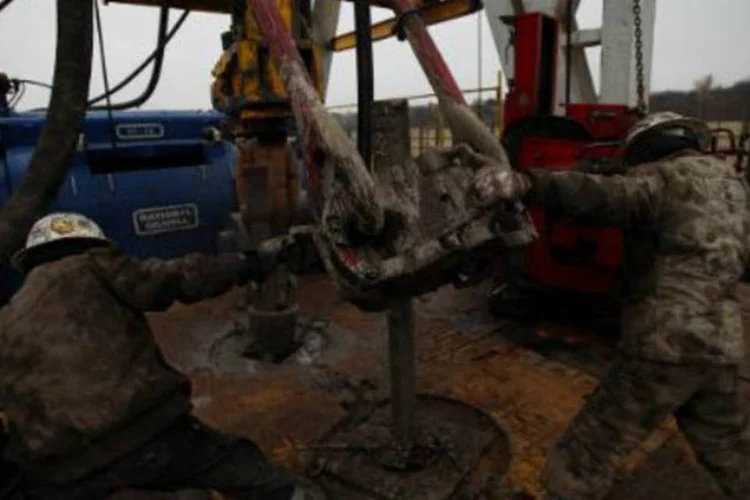Perfuração de poço de petróleo em Fort Worth, Texas: descoberta representa a primeira vez que o sequestro de carbono é vinculado a tremores (Robert Nickelsberg/AFP)