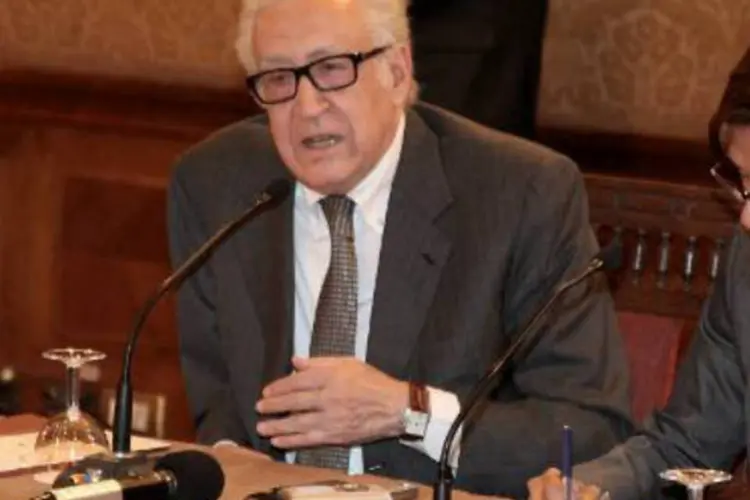 O emissário internacional Lakhdar Brahimi: "se a oposição não participar, não teremos conferência de Genebra", afirmou (AFP)