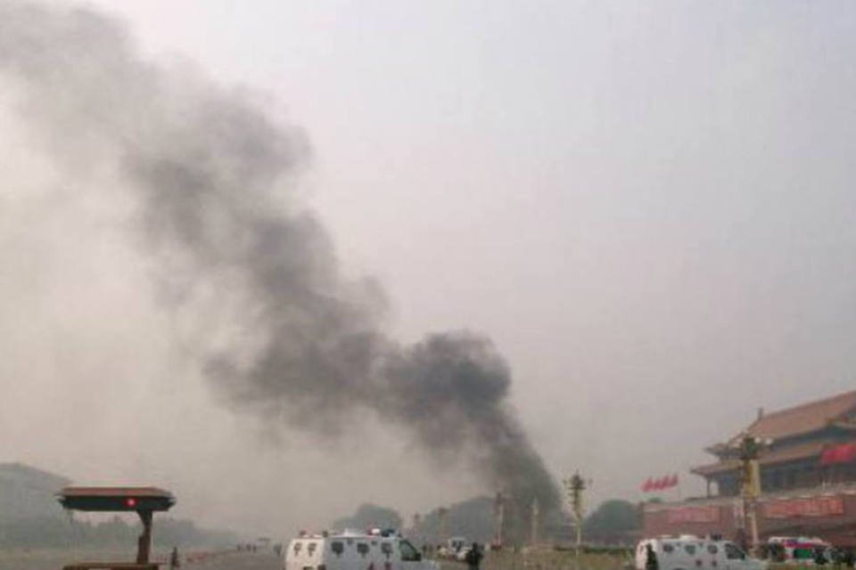 China reconhece ataque terrorista e detém 5 pessoas