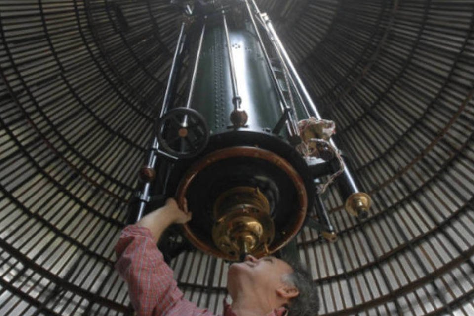 Visitas ao maior telescópio refrator do país vão até domingo