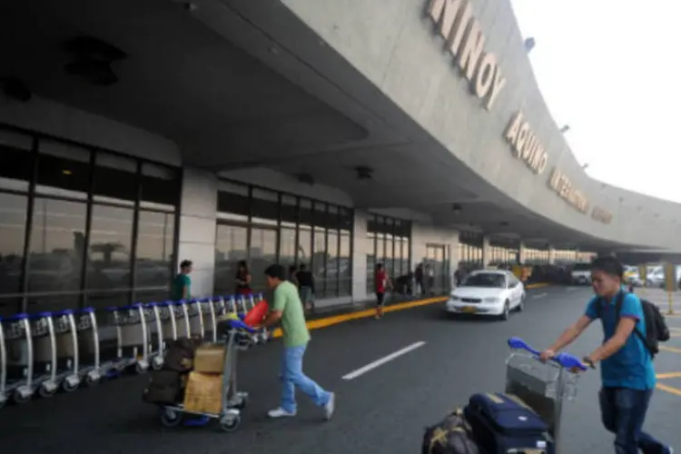 Aeroporto Internacional Ninoy Aquino (NAIA) em Manila, nas Filipinas: "agentes de imigração preferem jogar Angry Birds antes de atender os viajantes", disse usuário (Getty Images)