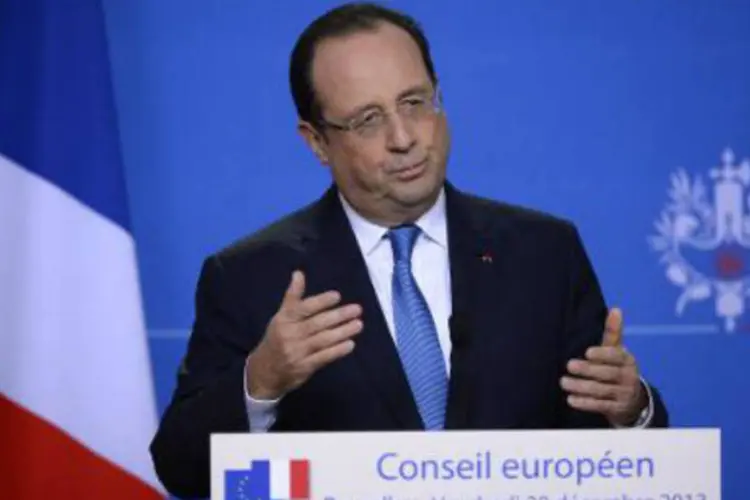 
	O presidente franc&ecirc;s, Fran&ccedil;ois Hollande: &quot;dirigentes ucranianos devem agora assumir plenamente suas responsabilidades&quot;, disse
 (Lionel Bonaventure/AFP)