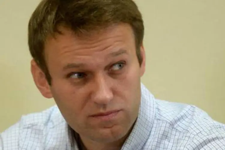 Alexei Navalny em audiência: Navalny saiu livre do tribunal, embora permaneça em vigor sua condenação por desvio de recursos (Vasily Maximov/AFP)
