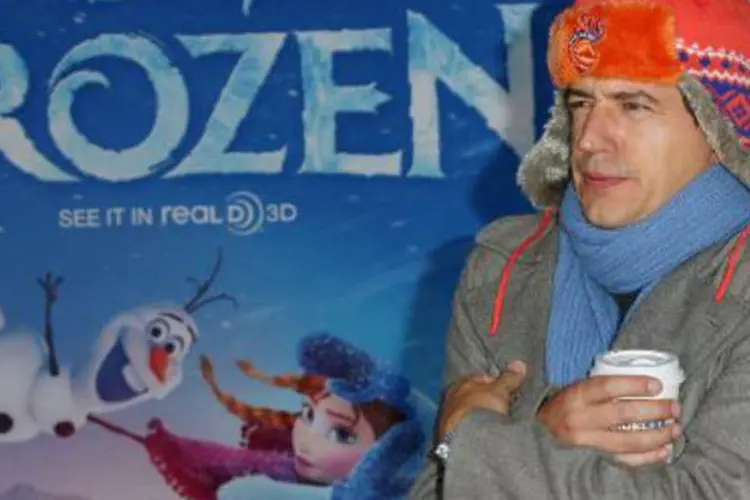 O ator Ken Marino participa da premier do filme "Frozen - uma aventura congelante": filme se baseia em conto do escritor dinamarquês Christian Andersen (Frederick M. Brown/AFP)