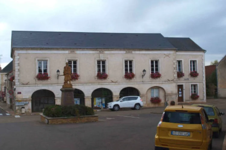 Região de Yonne, na França: acidente aconteceu por volta das 11h locais (8h de Brasília) (Wikimedia Commons)