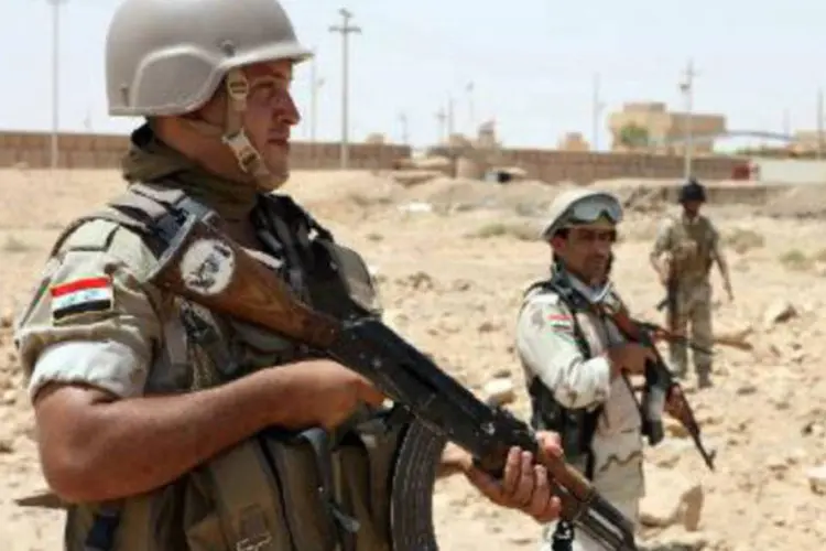 
	Soldados iraquianos: informa&ccedil;&otilde;es sobre retirada s&atilde;o &quot;falsas&quot;, disse porta-voz
 (Azhar Shalla/AFP)