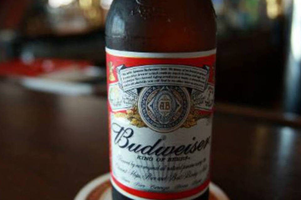 AB InBev anuncia alta de 10,2% no lucro em 2013