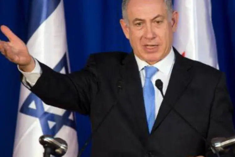 
	Benjamin Netanyahu: primeiro-ministro de Israel acredita que desmontagem do programa nuclear &eacute; melhor maneira de evitar que Ir&atilde; desenvolva bomba at&ocirc;mica
 (Menahem Kahana/AFP)