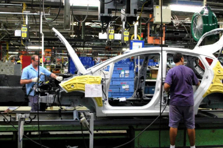 
	Montagem na f&aacute;brica da Ford: na empresa, esse &eacute; o segundo PDV no ano
 (Julia Carvalho/EXAME.com)