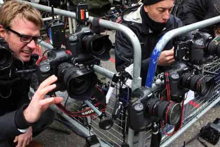 
	Paparazzi: A estrela conhece muita gente e voc&ecirc; ter&aacute; contato com essas pessoas
 (Getty Images)