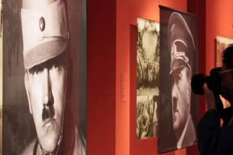 
	Imagens de Adolf Hitler em exposi&ccedil;&atilde;o: o ditador foi nomeado chanceler da Alemanha em 30 de janeiro de 1993
