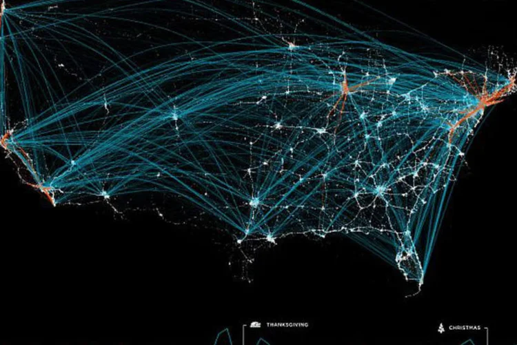 Infográfico usa três linhas diferentes para diferenciar viagens de avião, de trem e de veículos (Reprodução/Foursquare)