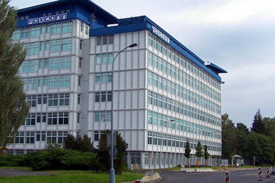 Foxconn espera forte melhora no resultado de 2011