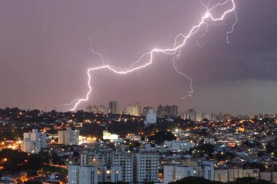 Pesquisadores levam raios para a tela do cinema