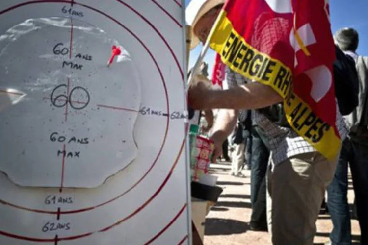 Protesto contra reforma das aposentadorias na França