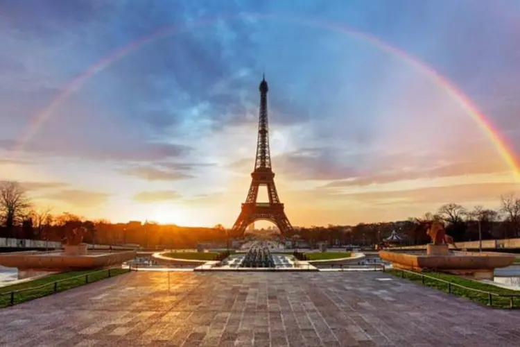 
	Paris: queda do turismo entre estrangeiros foi ainda mais acentuada, de 9,9%
 (Thinckstock)