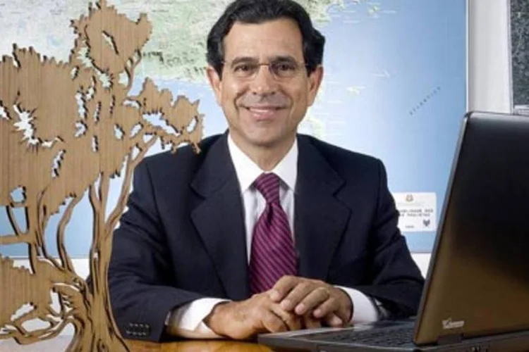 O engenheiro agronômo Xico Graziano em seu gabinete em São Paulo (.)