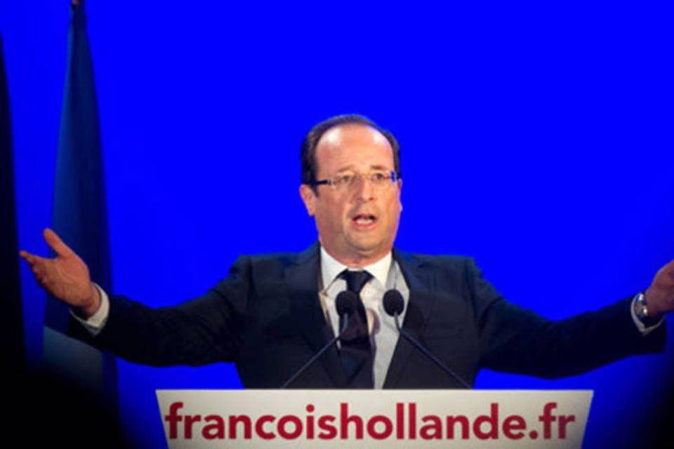 Hollande agradeceu a todos que fizeram sua vitória possível e disse que Nicolas Sarkozy merece "todo o nosso respeito" (Getty Images)