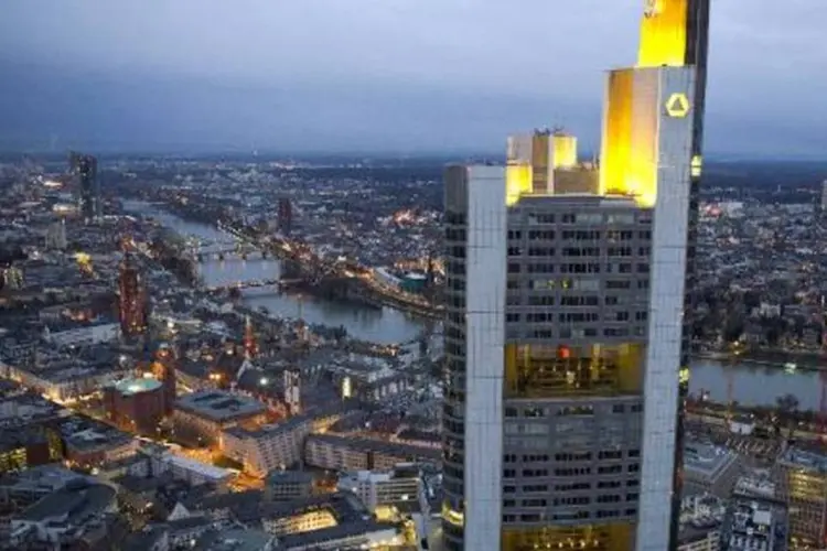 Vista de Frankfurt: confiança dos investidores na Alemanha tem registrado fortes quedas (Daniel Reinhardt/AFP)