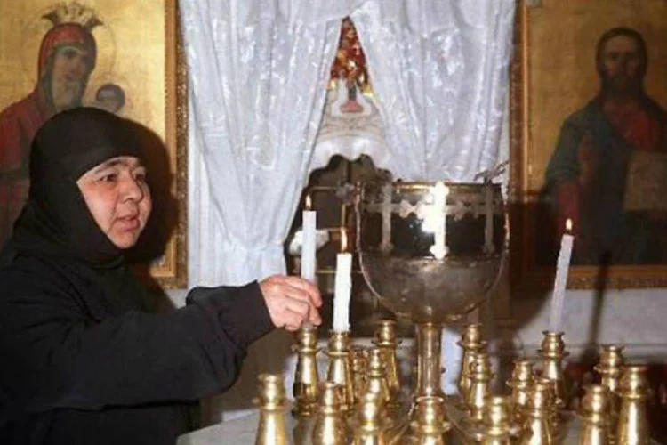 Freira do convento de Santa Tecla: imprensa ligada ao regime sírio acusou rebeldes de terem utilizado as mulheres como "escudos humanos" (AFP)