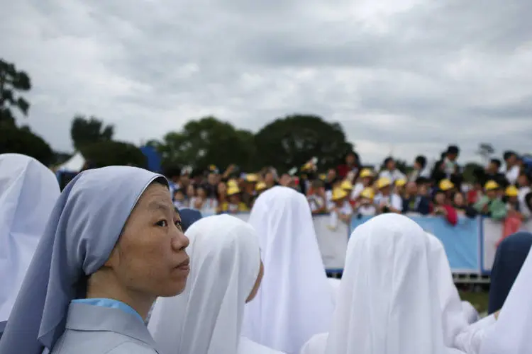 Freiras sul-coreanas esperam por discurso do papa Francisco (Kim Hong-Ji/Reuters)