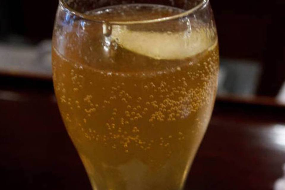 French 75, um drinque francês e americano