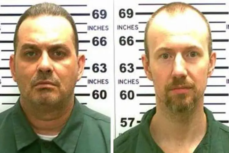 
	Os fugitivos Richard Matt (E) e David Sweat, que sa&iacute;ram de forma espetacular de pris&atilde;o americana
 (New York Governor Andrew Cuomo/AFP)
