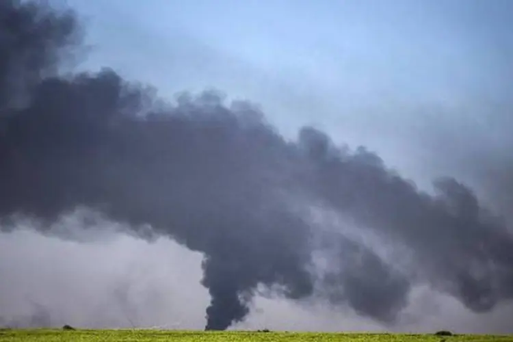 Fumaça em Gaza, depois de ataque aéreo israelense (Jack Guez/AFP)