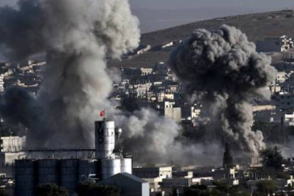 EUA e coalizão atingem jihadistas em 31 ataques aéreos