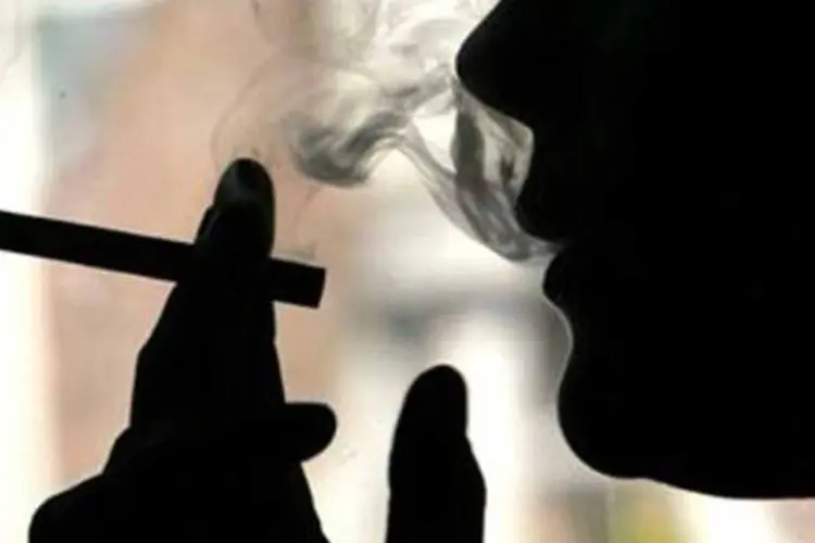 Mesmo dentro de casa, cidadãos de São Francisco estão proibidos de fumar tabaco (AFP/AFP)