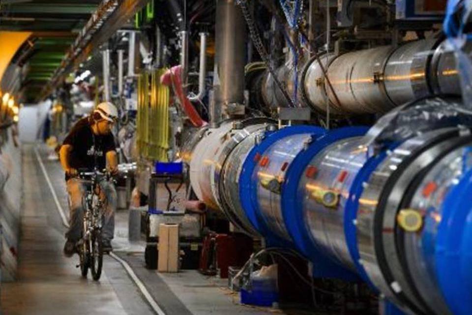 Maior acelerador de partículas do mundo abre vagas de estágio