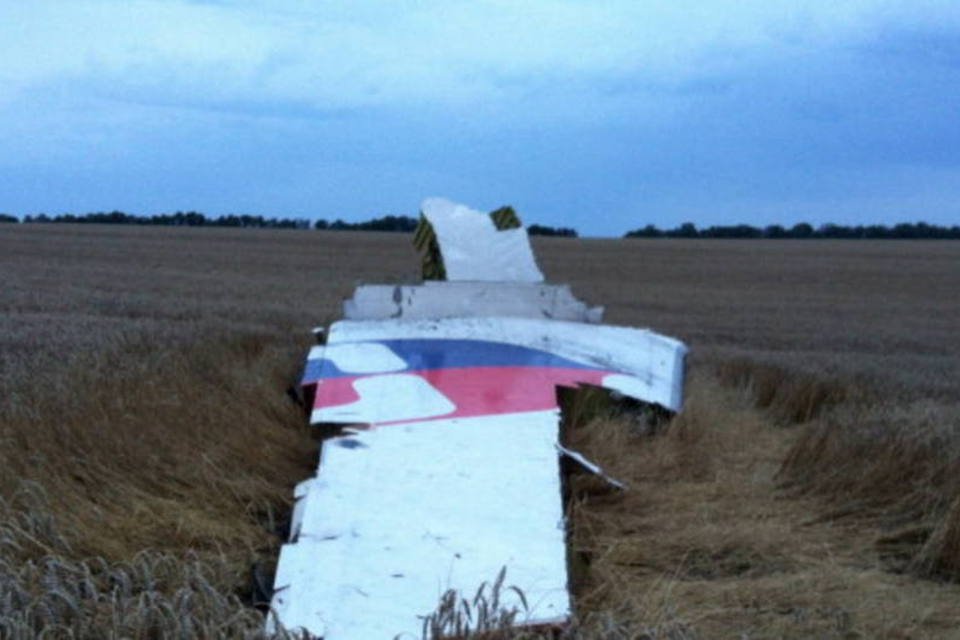 Russos atacam relatório sobre queda de avião na Ucrânia