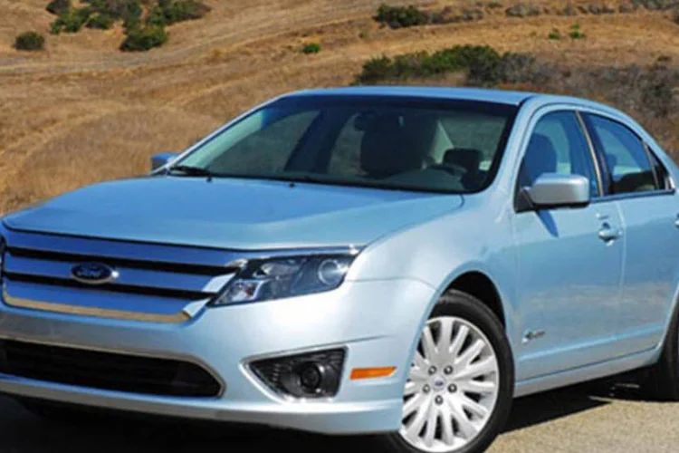 
	Ford Fusin: Modelo de 2011 est&aacute; &agrave; venda no feir&atilde;o com 14% de desconto
 (Divulgação)