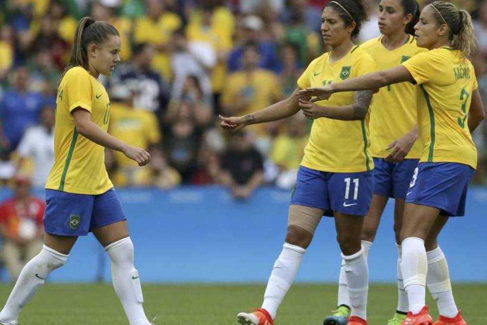 Futebol feminino perde para Suécia e brigará pelo bronze