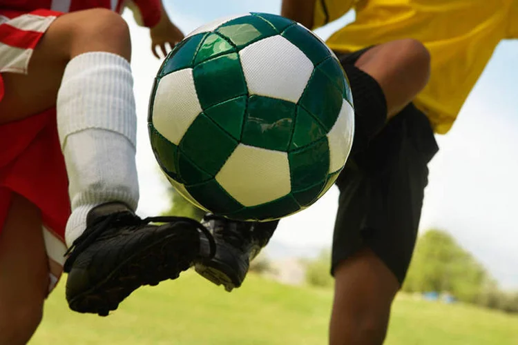 
	Futebol: receita conjunta dos 20 maiores clubes em faturamento chegou a 3,11 bilh&otilde;es de reais em 2014
 (moodboard/ThinkStock)